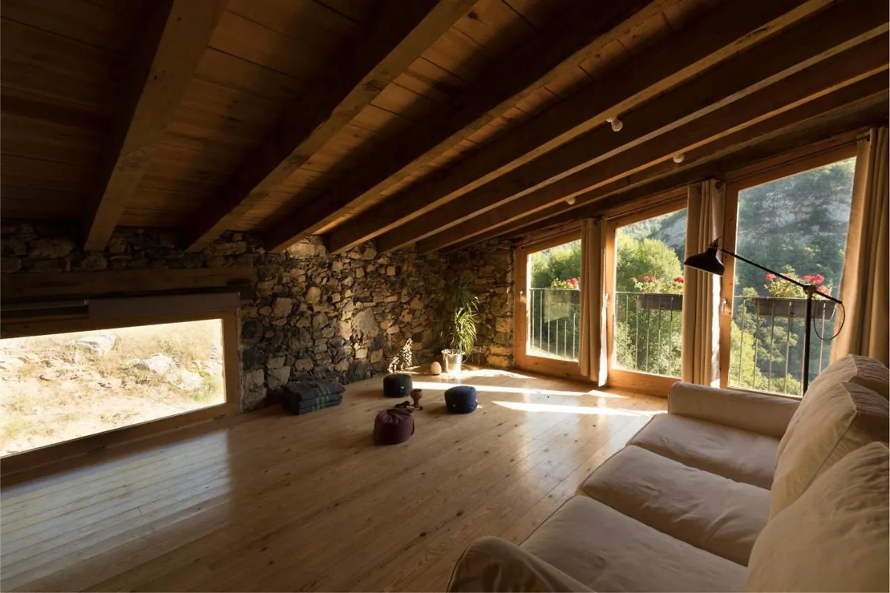 Auberge de jeunesse Mas Rural El Negre à Ogassa